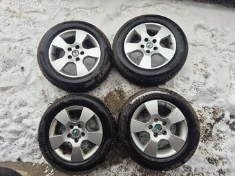 Predám elektróny 5x112r15 originál Škoda zn. RONAL - 7