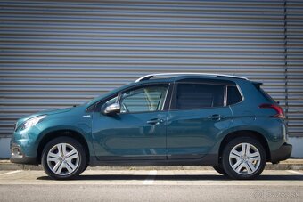 PEUGEOT 2008 1.2 PureTech Style 2019 - 7