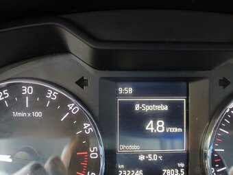 Škoda Octavia 3.  1.6 TDI - 7