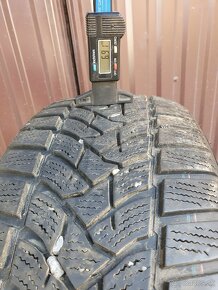 Zimne pneu Dunlop 205/60r16 96H +-7mm - 7