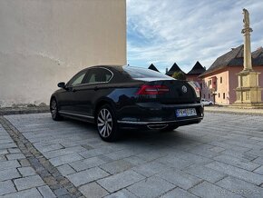 Volkswagen Passat Rline 2018 DSG7 - 7