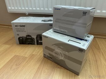 Olympus E-500 Double Zoom Kit - 7