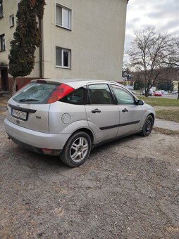 Ford Focus mk1 - 7