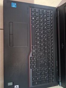 Notebook Fujitsu Lifebook E4511 - 7