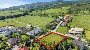 Predaj SLNEČNÝ stavebný pozemok 1500 m2 v atraktívnej časti  - 7