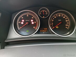 Predám Opel Astra H 1.7 CDTI 81KW - 7