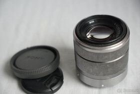 Sony SEL 18-55mm  f/3,5-5,6 OSS - 7