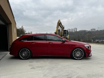 Mercedes-Benz CLA 250 AMG - 7