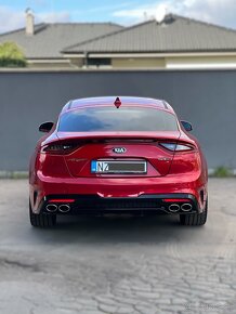 KIA Stinger 2.0 TGDi GT Line - 7