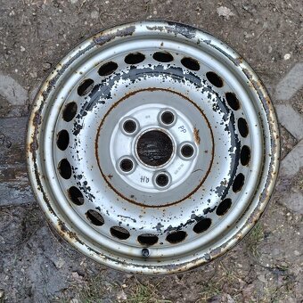 7H0601027D disky VW 5x120 ET51 r16 - 7