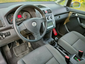 VW Touran 1,9TDi 66KW  r.v.2007 - 7-miestny - 7