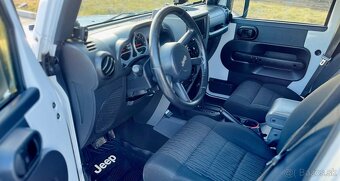 JEEP Wrangler 2.8 CRD Unlimited 147kW A/T - 7