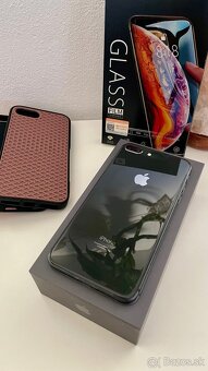 Apple Iphone 8Plus - 7