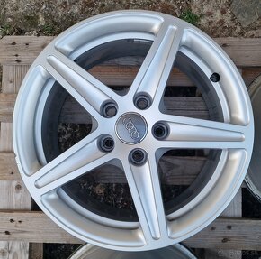 ORIGINÁL AUDI HLINÍKOVÉ DISKY 5x112 R16 - 7