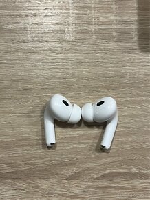 Airpods pro 2 USB-C 2024 - 7