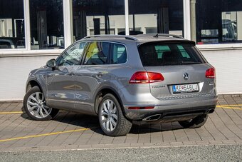 Volkswagen Touareg II 3.0 V6 TDI BMT 4MOTION 2018 - 7