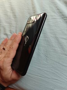 Asus ROG Phone 3 12/512gb - 7