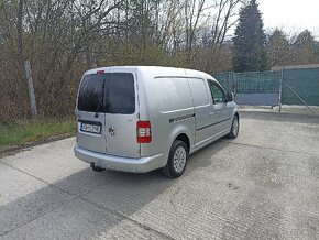 Predám Vw Caddy Maxi Tdi DSG - 7