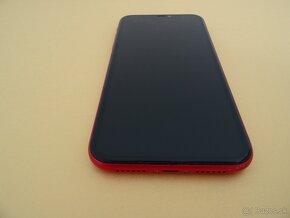 iPhone 11 64GB RED - ZÁRUKA 1 ROK - 100% BATERIA - 7