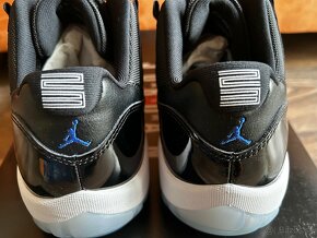 Air Jordan 11 low Space Jam (43) - 7