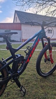 Trek slash 7 - 7