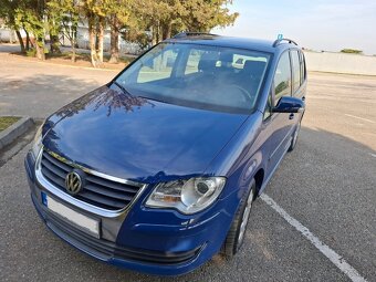 Volkswagen touran - 7