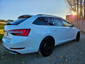 Škoda Superb 3 Combi 2.0 TDI Sportline - 7