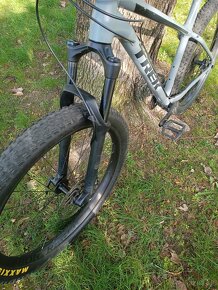 horsky bicykel TREK kolesa 27,5 ram L, dural, SRAM 1x12 - - 7