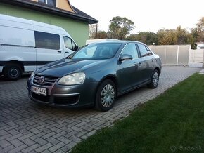 VW Jetta - 7