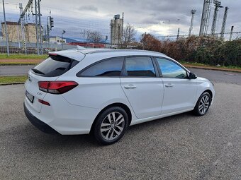 Hyundai i30 Combi 1.0T-gdi Trikolor GO - 7