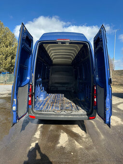 VOLKSWAGEN CRAFTER 2.0 TDI MAXI - 7