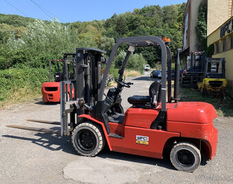 HC Forklift CPCD30, ISUZU diesel, triplex, r. 2011, 4038 mth - 7