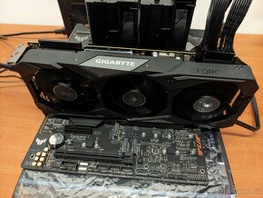 GIGABYTE GeForce RTX 2070 SUPER WINDFORCE 3X 8GB - 7