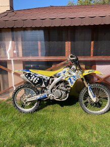 Suzuki rmz 250 - 7