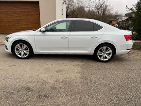 Škoda Superb 2.0 TDI SCR DSG - 7