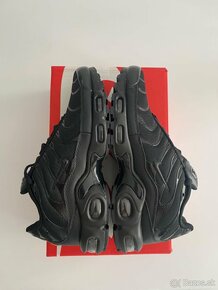 Nike Air Max Plus - Triple Black - 7