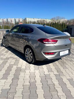 Hyundai i30 Fastback 1.4 T-GDi Family 29000KM - 7