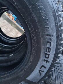 225/75R16C - 7