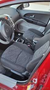 Kia Ceed 1.4 - 7