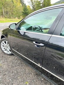 predám VW passat B6 2l TDI 103KW sedan - 7