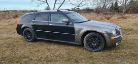 Rozpredám Chrysler 300c touring 3.0crd - 7