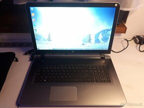 HP pavilion 17 - 7