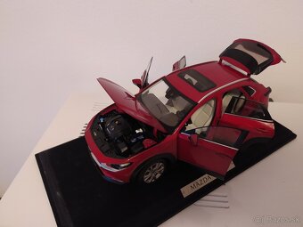 Mazda cx 30 1:18 - 7