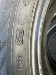 Zimné pneu 235/50R19 viem aj prezuť - 7