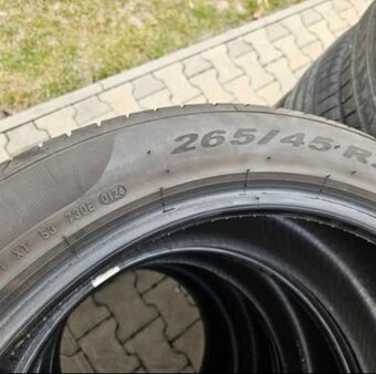 295/40 r20 Pirelli - 7