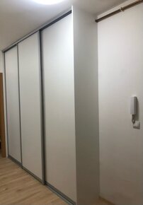 Predaj - 3 izb.,67 m2, prízemie terasa 10 m2, Rajka - 7