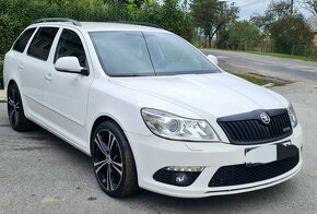 ŠKODA OCTAVIA RS 2.0 CR TDI COMBI - 7