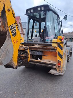 Predám jcb 3cx - 7