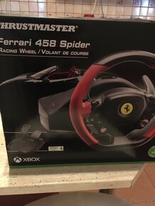 Volant  Thrustmaster - 7