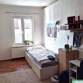 Na predaj 3 izbový byt pod Hradom s terasami, Bratislava - 7